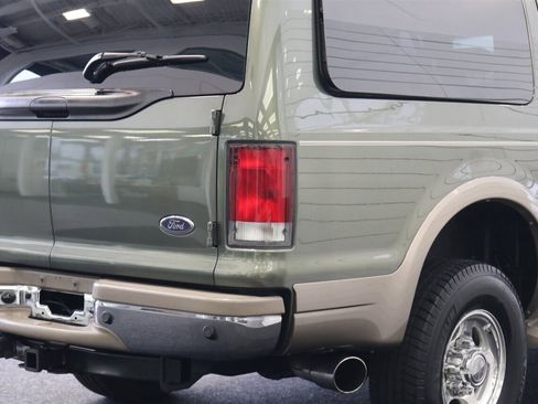 Used 2001 Ford Excursion Limited image 12
