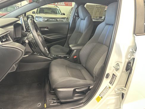 Used 2021 Toyota Corolla SE w/ Carpet Mat Package (TMS) image 4