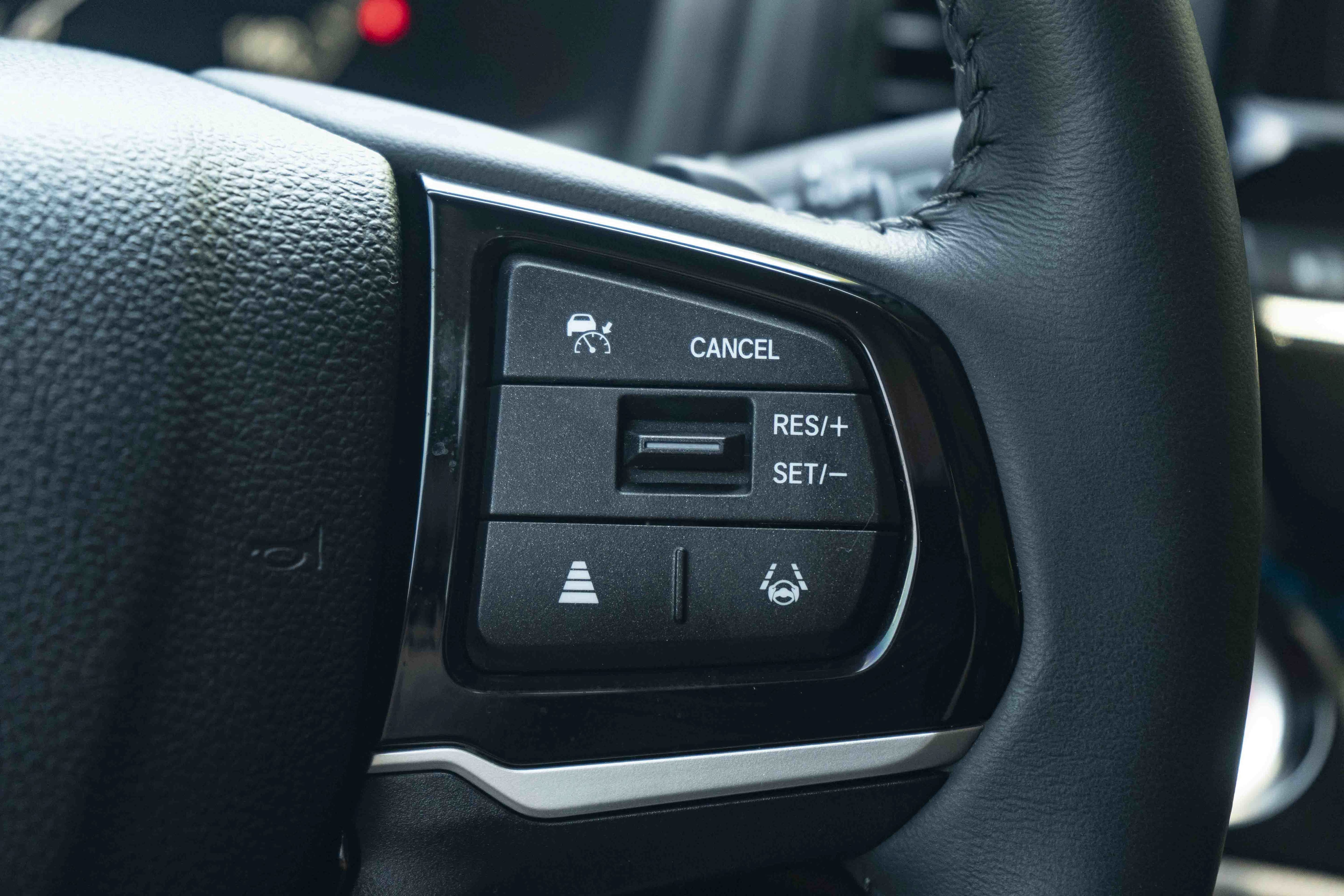 Certified 2025 Honda Odyssey Touring image 28