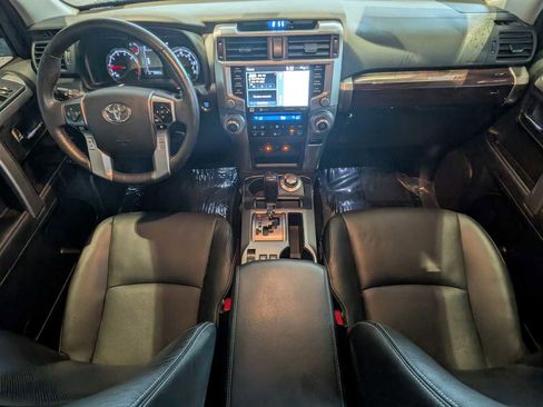 Used 2024 Toyota 4Runner Limited AWD/4WD image 29