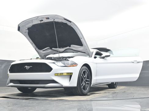 Used 2020 Ford Mustang Premium image 37