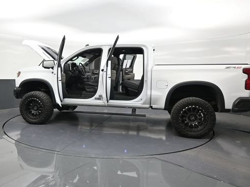 Used 2023 Chevrolet Silverado 1500 ZR2 w/ ZR2 Bison Edition AWD/4WD image 30