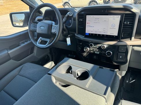 New 2026 Ford F150 XLT w/ Equipment Group 301A Base image 25