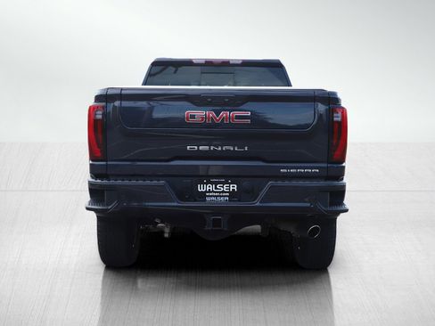 Used 2024 GMC Sierra 2500 Denali w/ Denali Reserve Package AWD/4WD image 4