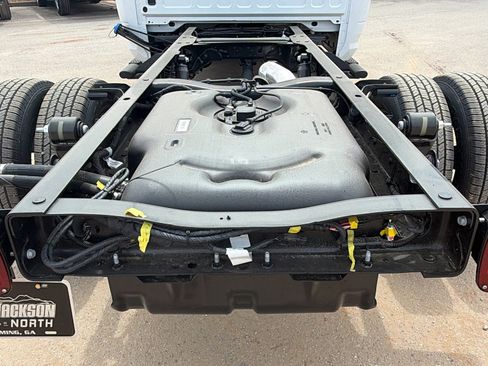 New 2026 RAM 3500 Tradesman w/ Chrome Appearance Group A AWD/4WD image 13