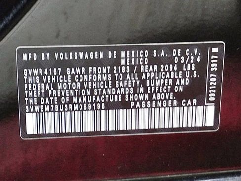 Used 2024 Volkswagen Jetta SE image 30