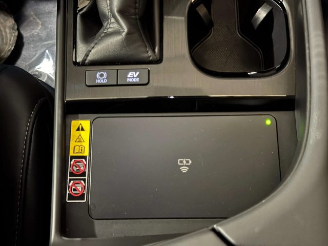 Certified 2025 Lexus ES 300h w/ Premium Package FWD image 18