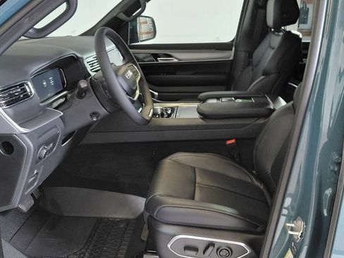 New 2026 Jeep Grand Wagoneer 4WD image 12