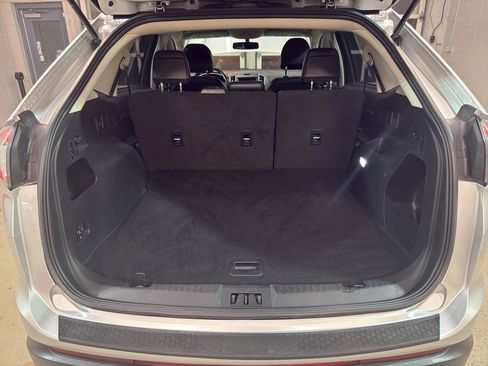 Used 2017 Ford Edge SEL w/ Equipment Group 201A image 31