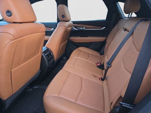 Certified 2023 Cadillac XT5 Premium Luxury w/ LPO, Floor Liner Package image 17