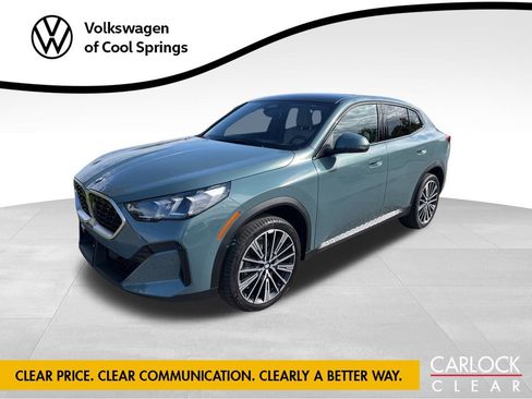 Used 2025 BMW X2 xDrive28i w/ Technology Package image 1