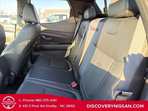 Used 2024 Hyundai Santa Cruz Night image 33