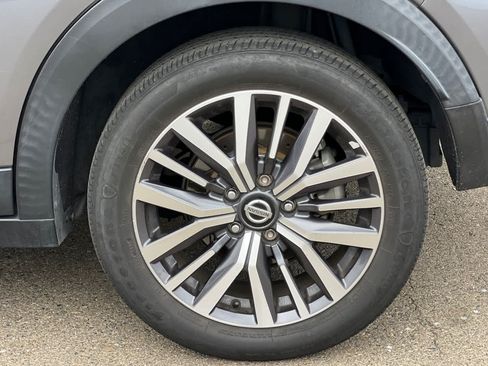 Used 2021 Nissan Kicks SV FWD image 25