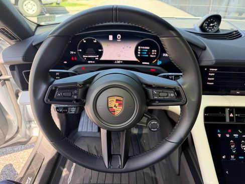 Certified 2022 Porsche Taycan 4S AWD/4WD image 25