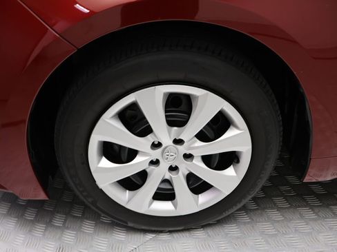 Used 2024 Toyota Corolla LE FWD image 4