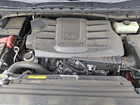 Used 2023 Nissan Titan PRO-4X w/ Pro-4x Convenience Package image 31