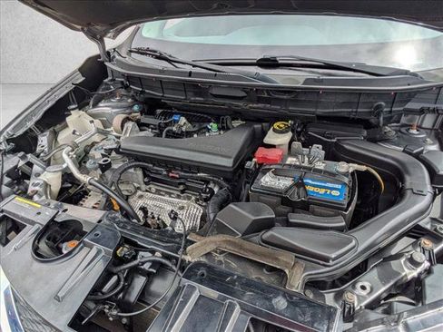 Used 2015 Nissan Rogue S AWD/4WD image 24