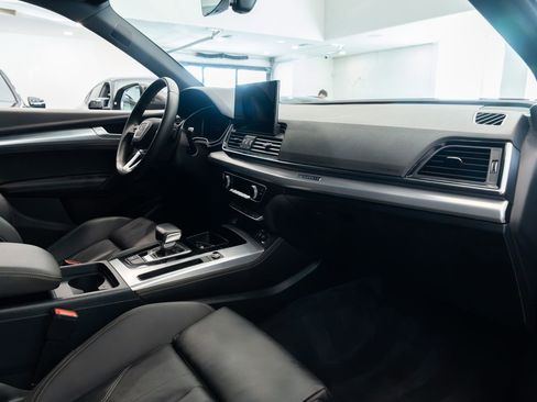 Used 2023 Audi Q5 2.0T Premium Plus w/ Premium Plus Package image 9