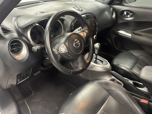 Used 2013 Nissan Juke SL FWD image 8
