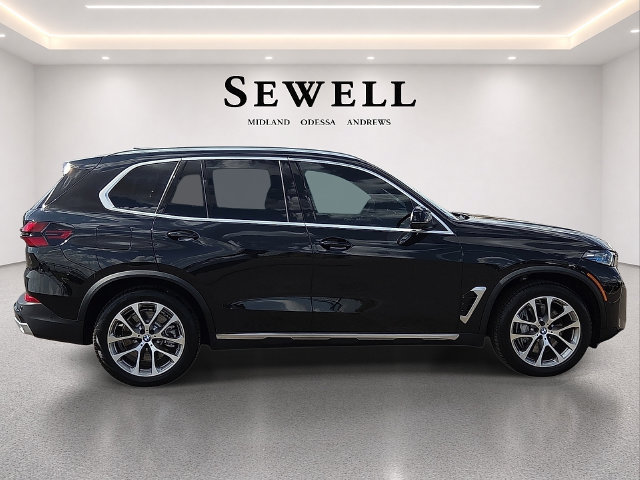 Used 2026 BMW X5 xDrive50e AWD/4WD image 5