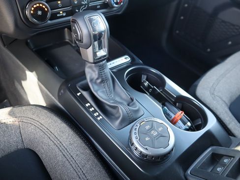 New 2025 Ford Bronco Big Bend image 8