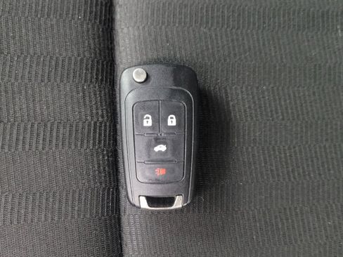 Used 2015 Chevrolet Camaro LS RWD image 32