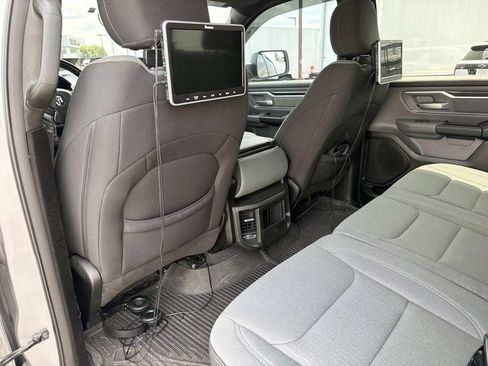 Used 2022 RAM 1500 Big Horn AWD/4WD image 15