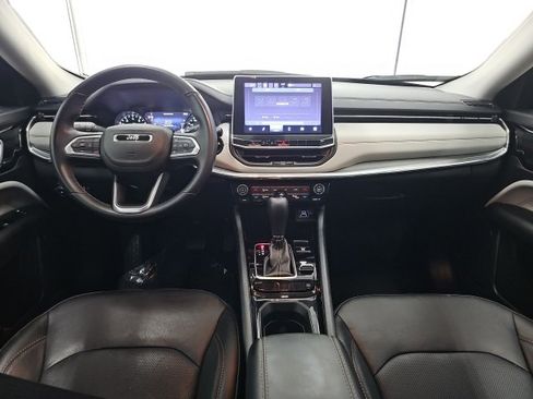 Used 2022 Jeep Compass Limited image 33