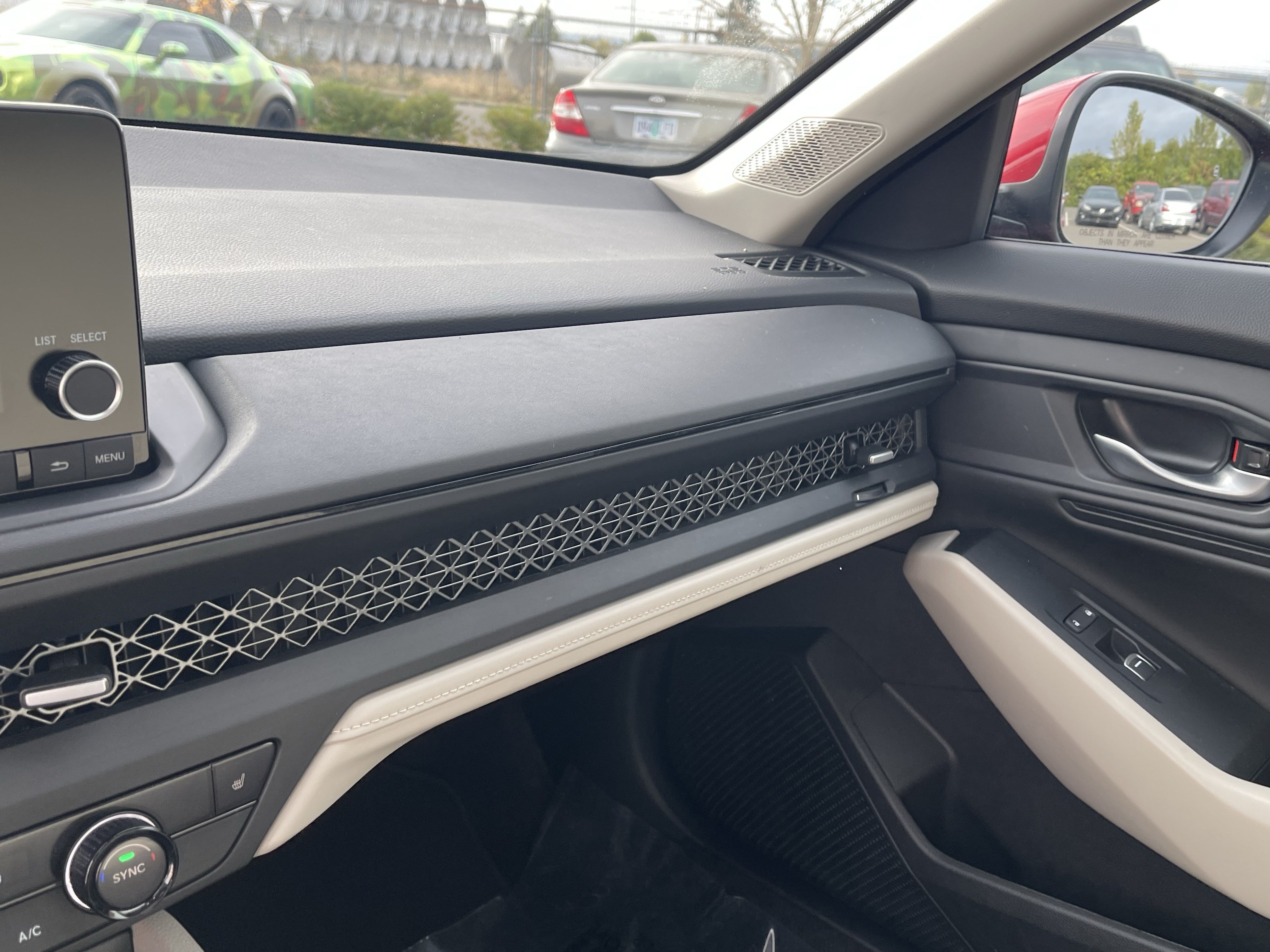Used 2024 Honda Accord EX image 25