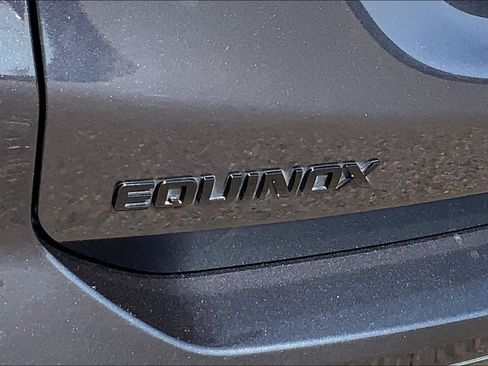 Used 2022 Chevrolet Equinox RS w/ RS Leather Package FWD image 10