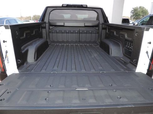 New 2025 GMC Sierra EV Denali image 17