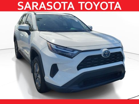 Used 2024 Toyota RAV4 LE AWD/4WD image 1