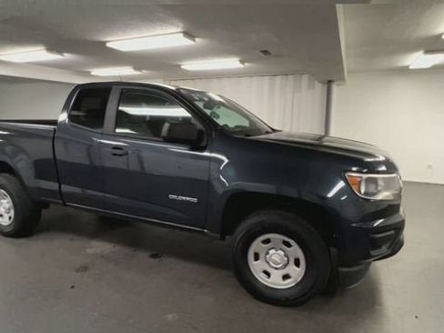 Certified 2017 Chevrolet Colorado W/T w/ WT Convenience Package RWD image 2