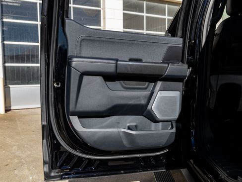 Used 2022 Ford F150 Lariat w/ Equipment Group 502A High image 36