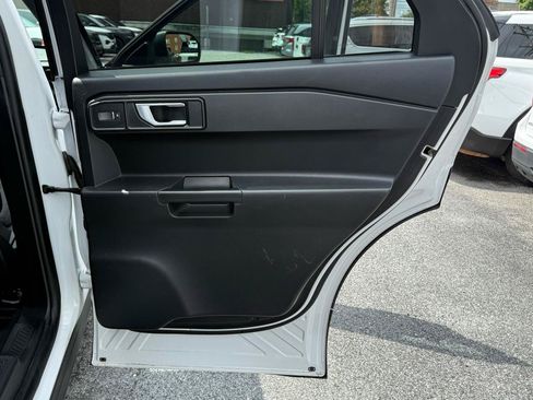 Used 2021 Ford Explorer 4WD Police Interceptor image 22