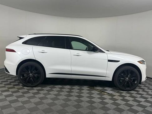 Used 2026 Jaguar F-PACE R-Dynamic S AWD/4WD image 9