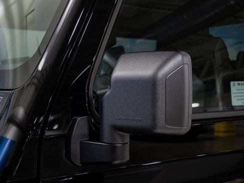 Used 2025 INEOS Grenadier Fieldmaster Edition image 10