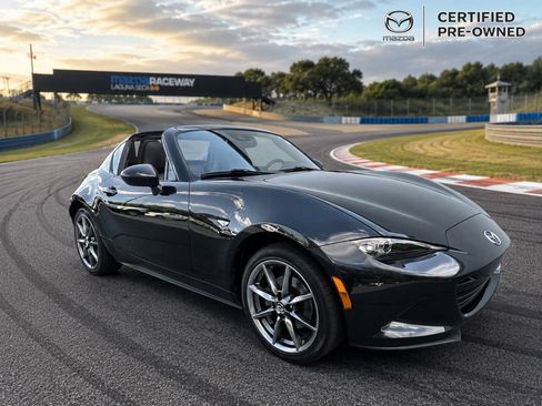Used 2022 MAZDA MX-5 Miata RF Grand Touring RWD image 1