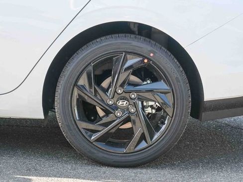 New 2026 Hyundai Elantra Sport image 11