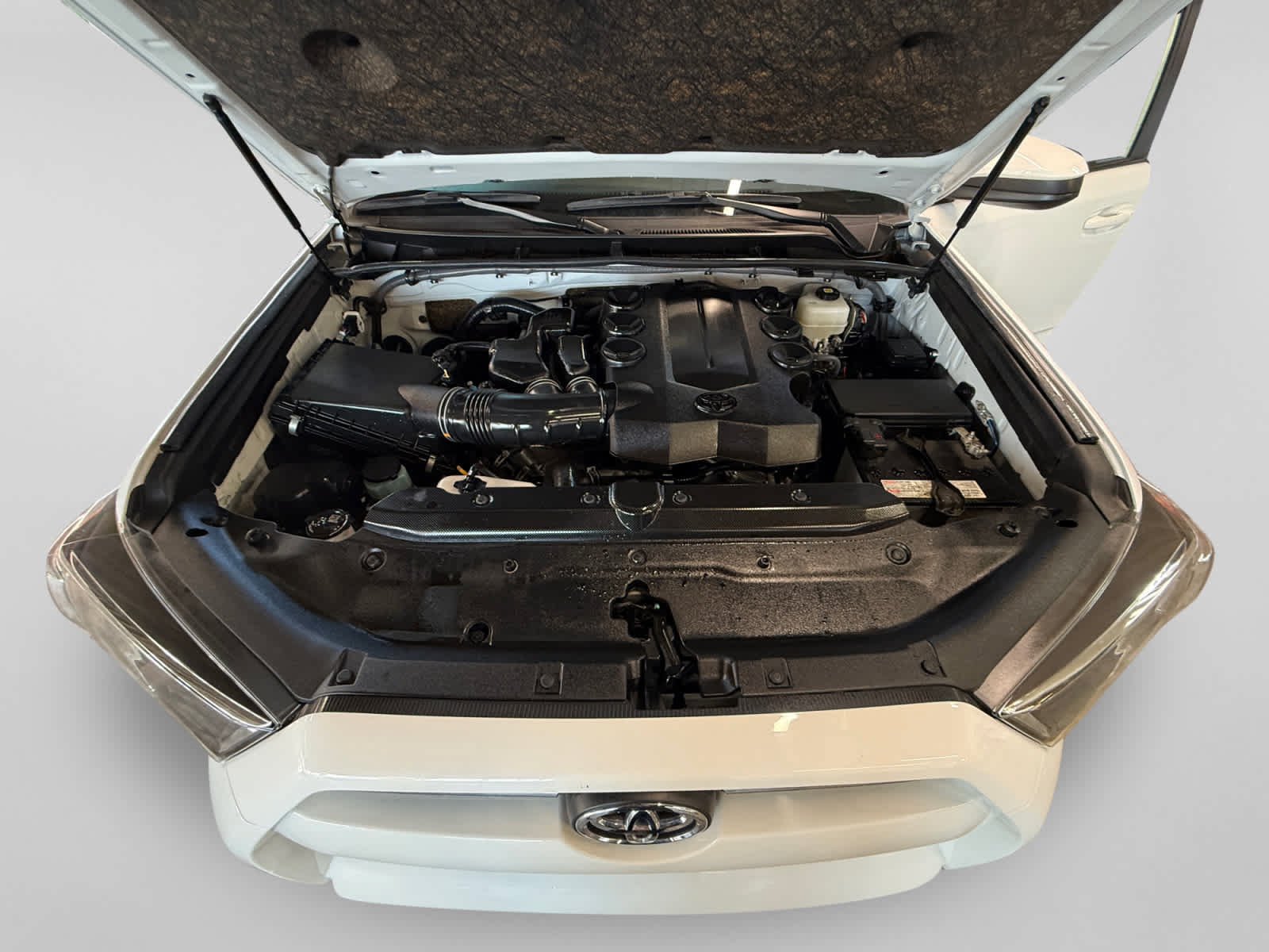 Used 2024 Toyota 4Runner SR5 AWD/4WD image 24