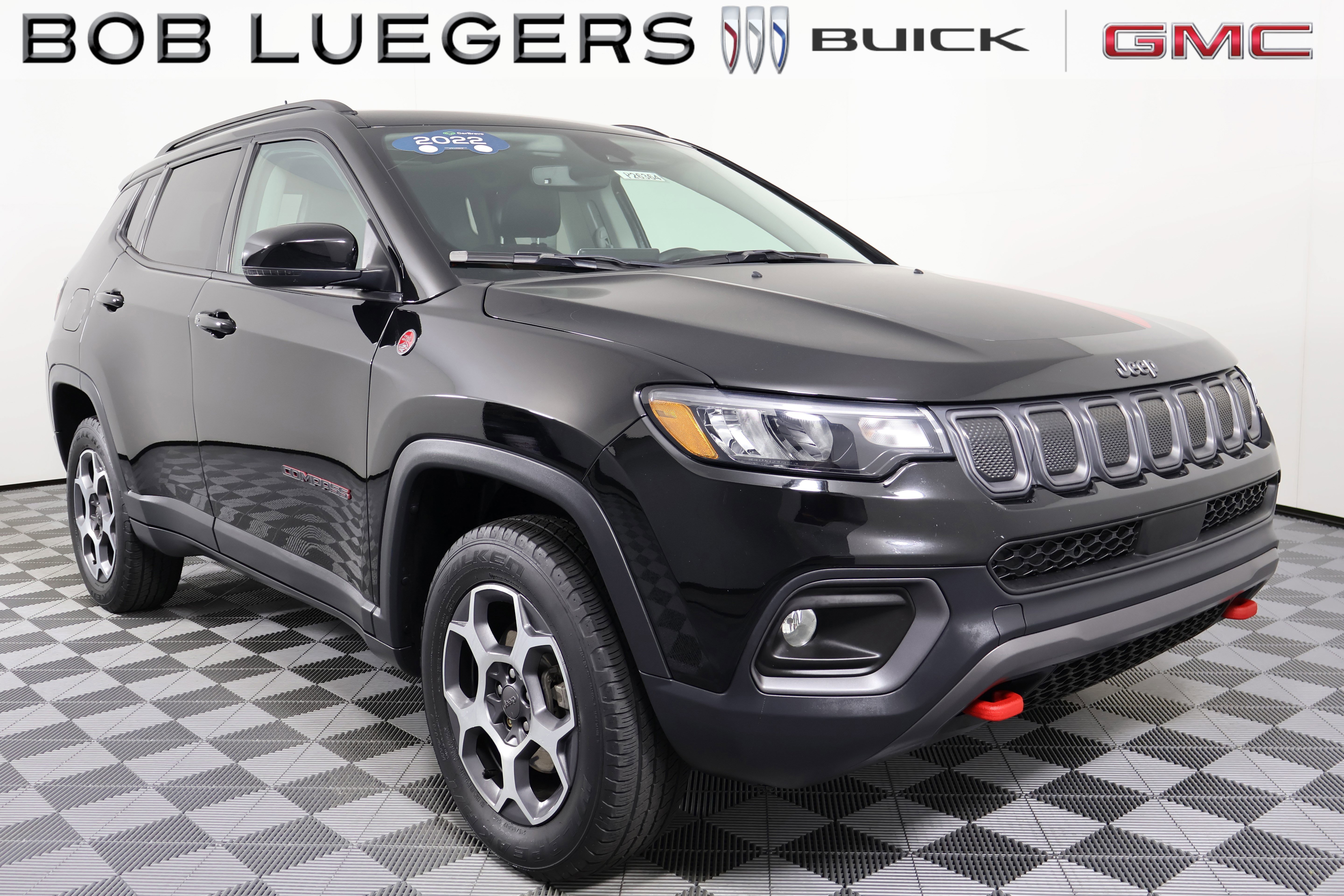 Used 2022 Jeep Compass Trailhawk w/ Sun and Sound Group AWD/4WD image 1