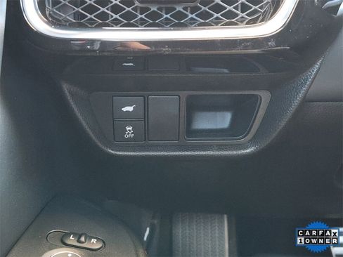 Certified 2025 Acura ADX A-Spec image 24