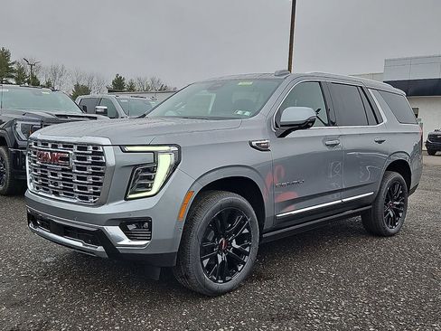 New 2026 GMC Yukon Denali w/ Sun & Power Step Package image 2