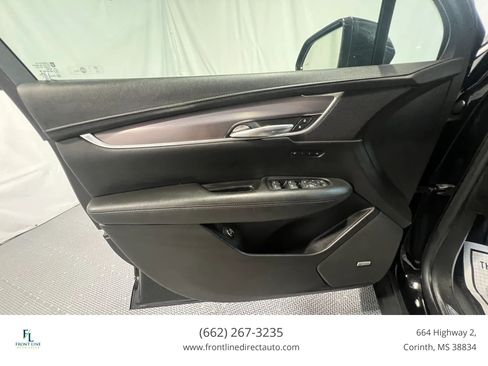 Used 2017 Cadillac XT5 Luxury w/ Driver Awareness Package AWD/4WD image 20