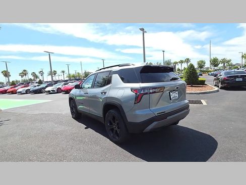 New 2026 Chevrolet Equinox LT w/ Midnight Edition FWD image 21
