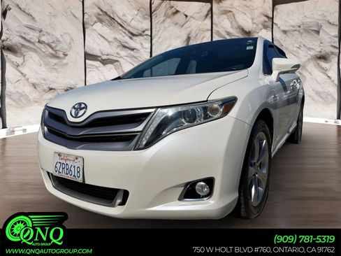 Used 2013 Toyota Venza Limited w/ Tow Prep Pkg image 1