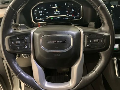 Used 2023 GMC Sierra 1500 Denali w/ Technology Package image 13