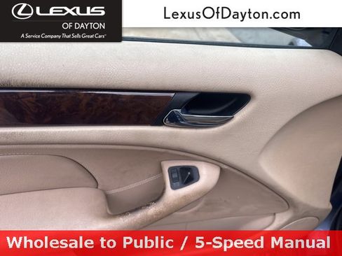 Used 2003 BMW 325xi Sedan image 12