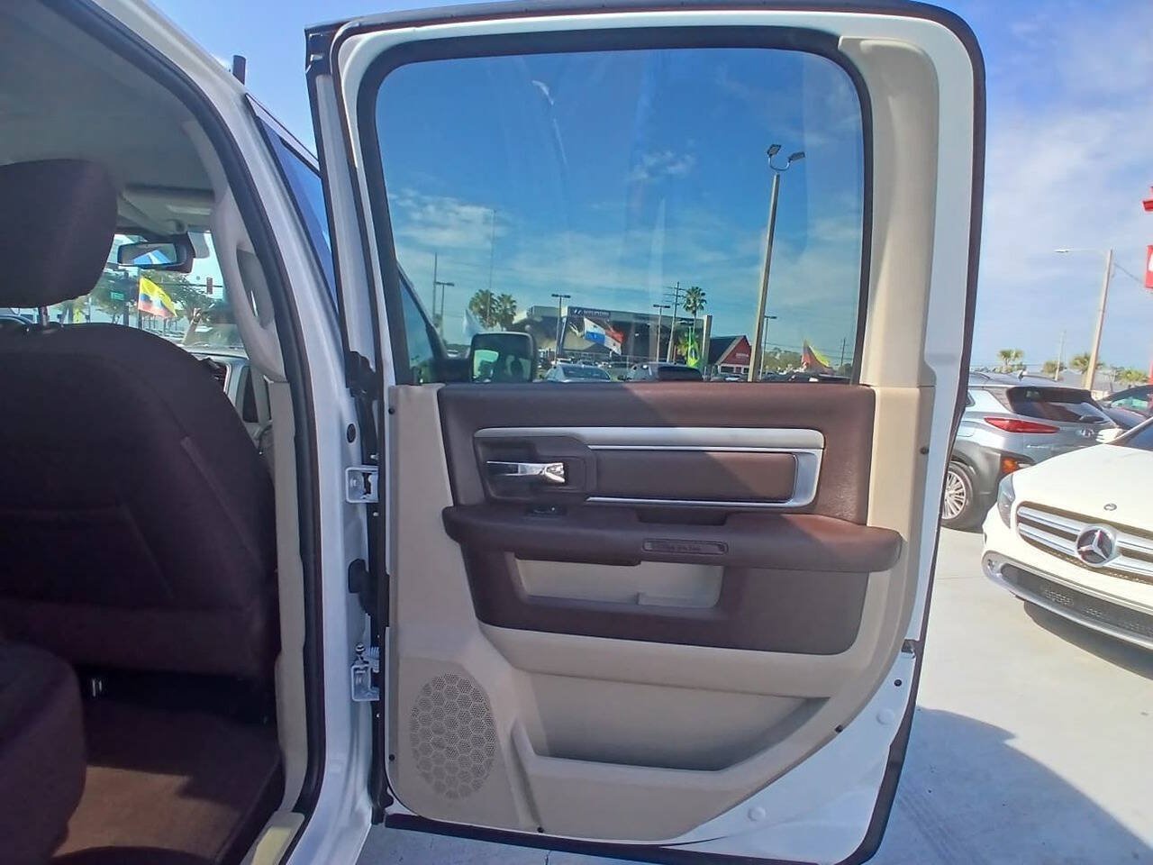 Used 2016 RAM 1500 Big Horn AWD/4WD image 15