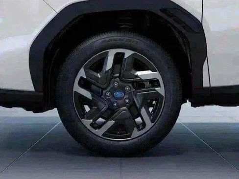 New 2026 Subaru Forester Touring AWD/4WD image 32